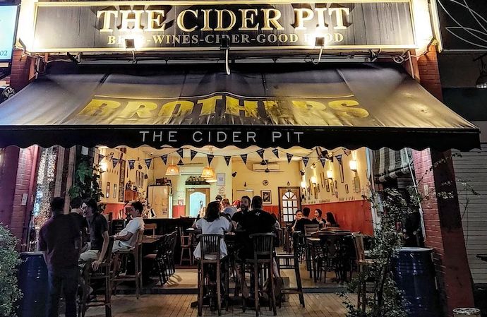 10 best Places for after-dark fun in Singapore - The Cider Pit